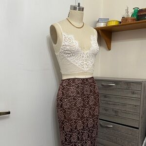 2 pc bundle gorgeous lace Elegant Lace Bracelet n Floral Skirt